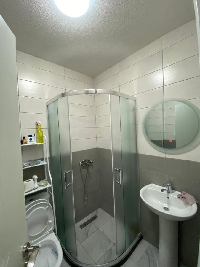 Elegant Apartment In City Centre Prisztina Zewnętrze zdjęcie