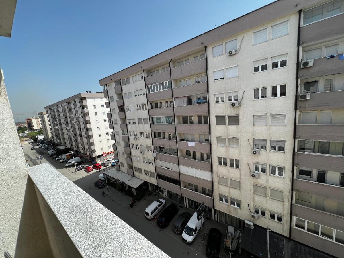 Elegant Apartment In City Centre Prisztina Zewnętrze zdjęcie