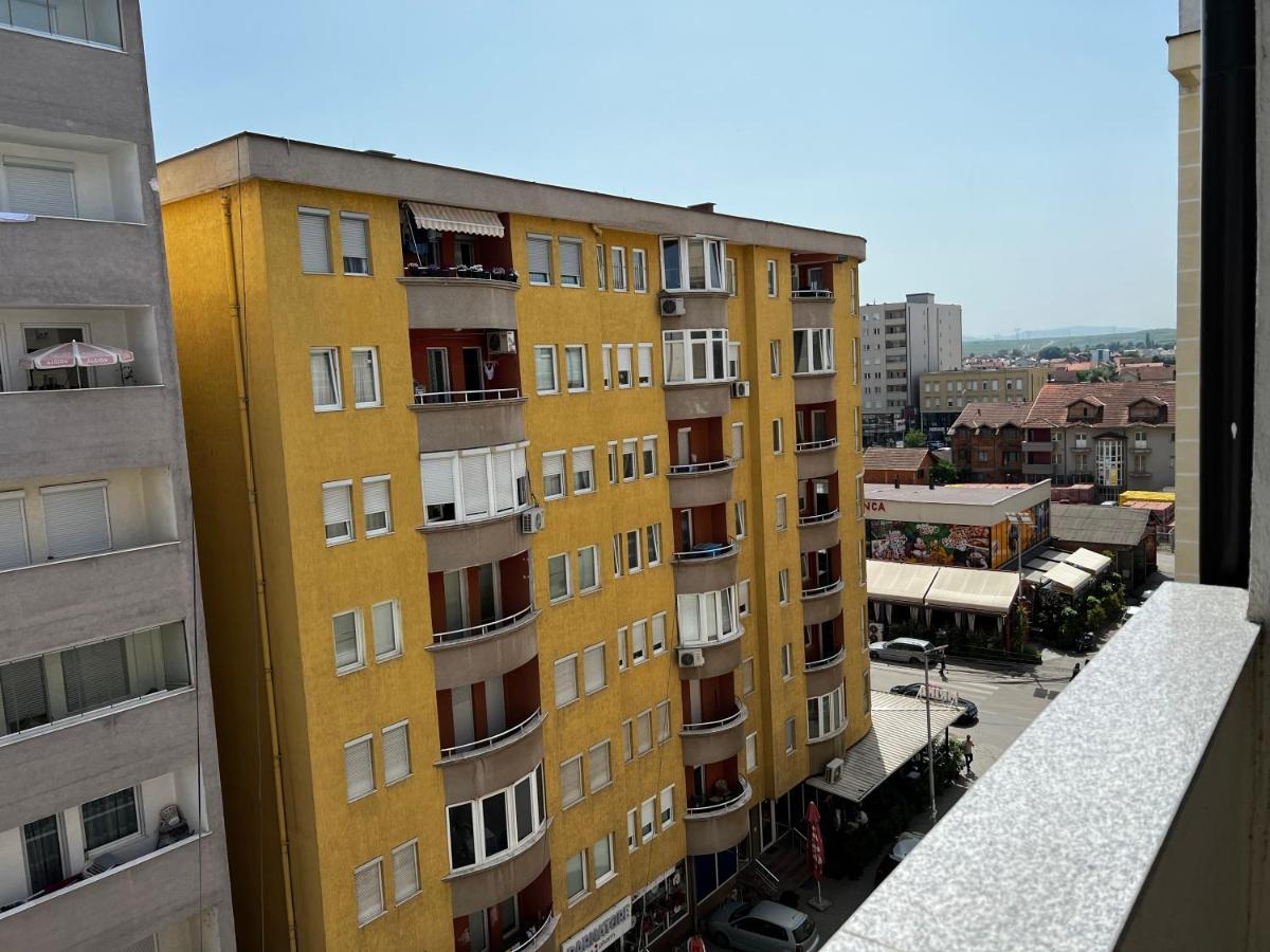 Elegant Apartment In City Centre Prisztina Zewnętrze zdjęcie